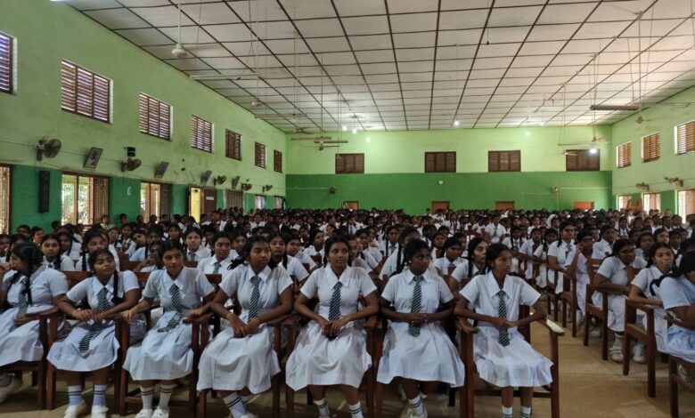 வீதிப் பாதுகாப்பு மற்றும் போதை பொருள் தடுப்பு விழிப்புணர்வு செயலமர்வு!