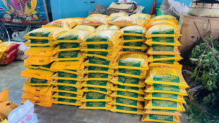 சந்நிதியான் ஆச்சிரமத்தால் அரிசி வழங்கி வைப்பு!