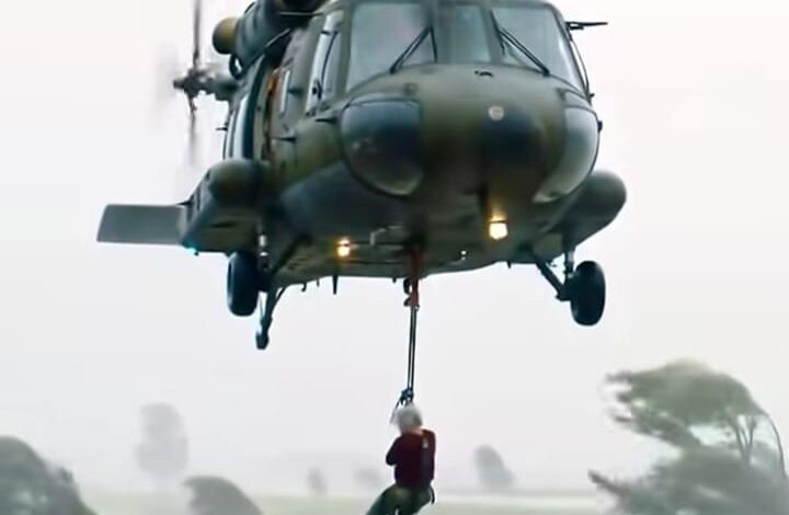 திருகோணமலை - சம்பூர் - மாவிலாறு அணையின் உடைந்த பகுதியால் வெள்ளத்தால் பாதிக்கப்பட்ட மக்கள் மீட்பு மற்றும் நிவாரண நடவடிக்கைகள்