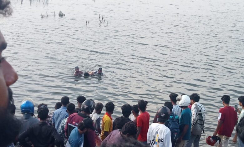 பண்ணைக் கடலில் நீந்தச் சென்ற இருவர் பலி!