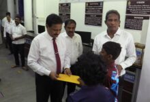 யாழ்.பழைய பூங்காவில் உள்ளக விளையாட்டரங்கு தேவை: போராட்டத்தில் ஈடுபட்ட விளையாட்டு ஆர்வலர்கள்!