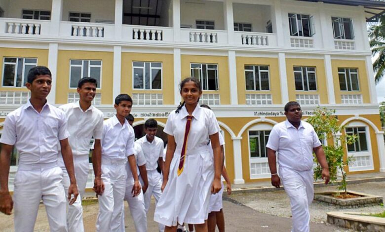 ‎நாட்டிலுள்ள 147 பாடசாலைகளை தவிர ஏனைய பாடசாலைகள் நாளை முதல் ஆரம்பம்!