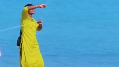 விண்ணில் சாகசம் காட்டிய மங்கையரின் பட்டம்!