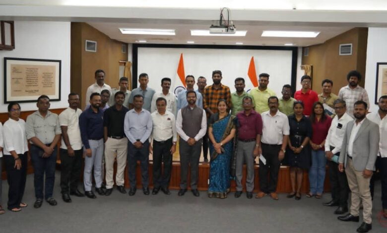 ஊடக பயிற்சிக்காக இலங்கை ஊடகவியலாளர் குழு இந்தியா பயணம்!