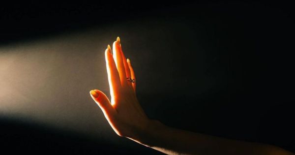 யாரொடு நோகேன், யார் எடுத்து உரைக்கேன்!