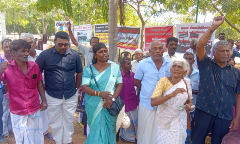 மயிலிட்டி மக்கள் 13 ஆவது வெள்ளியாகவும் போராட்டம்!