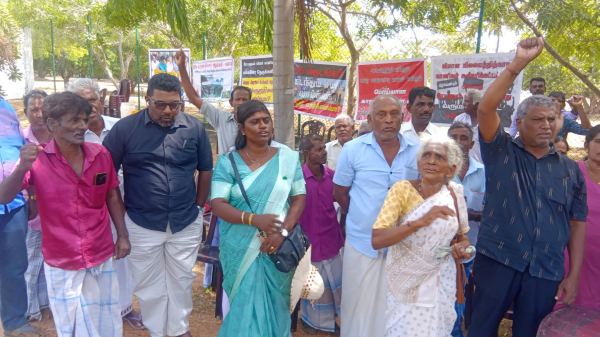 மயிலிட்டி மக்கள் 13 ஆவது வெள்ளியாகவும் போராட்டம்!