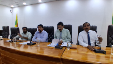 யாழ்.மாவட்ட முஸ்லிம்களின் மீள் குடியேற்ற கூட்டம் யாழ். மாவட்ட செயலகத்தில்!