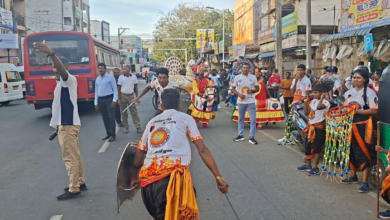 வடக்கு மாகாண சுற்றுலா பணியகத்தின் ஏற்பாட்டில் சுற்றுலா, கலாசாரம் மற்றும் உணவு திருவிழா 2026 ஆகிய நிகழ்வுகள் கோலாகலமாக நேற்று (15) ஆரம்பித்து வைக்கப்பட்டன. ய ...