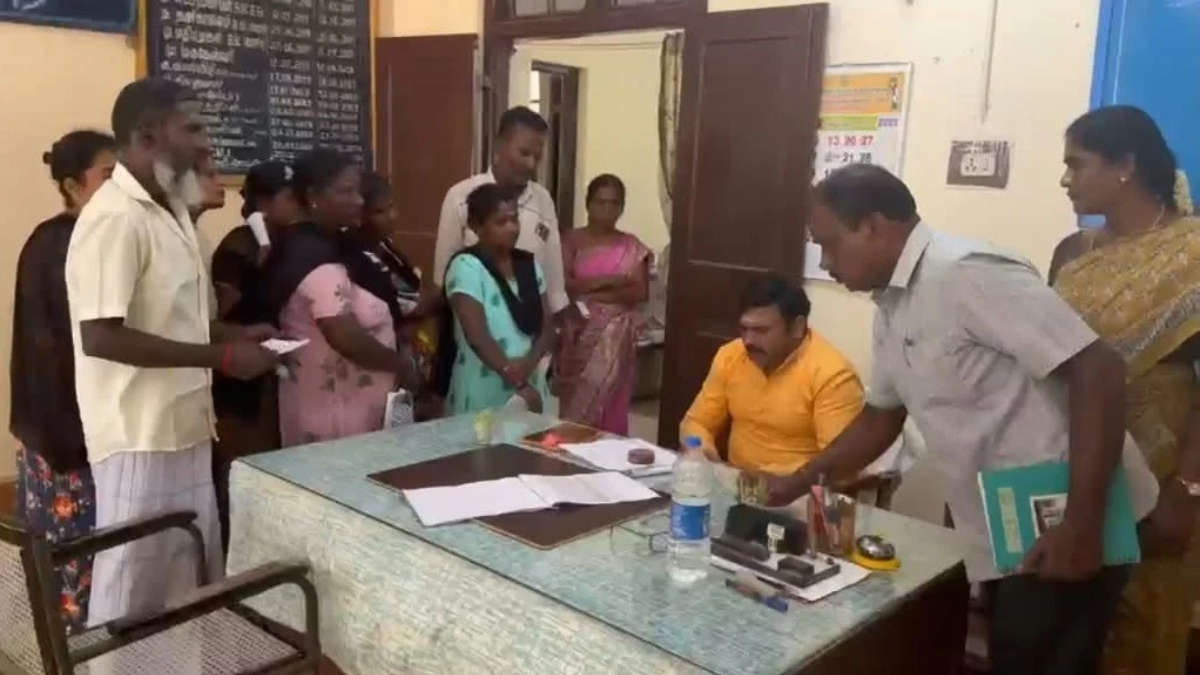 மண்டபம் மறுவாழ்வு முகாமில் காலணி வீசப்பட்ட சம்பவம் தொடர்பாக விசாரணை!